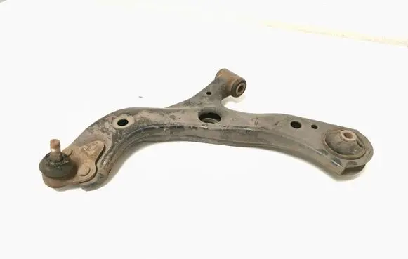 Toyota Prius (XW50) Front lower control arm/wishbone 4806947060