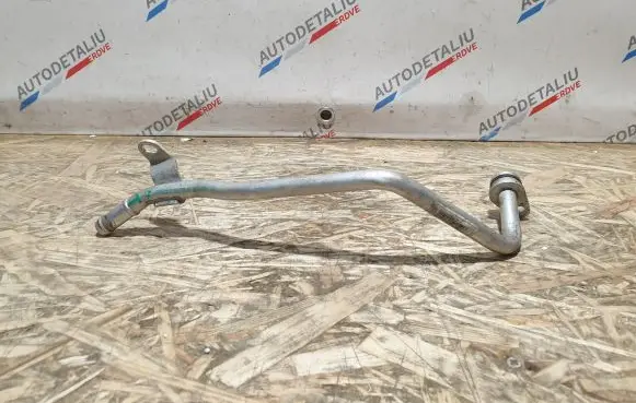 BMW 2 F46 Engine coolant pipe/hose 2796725 279672501