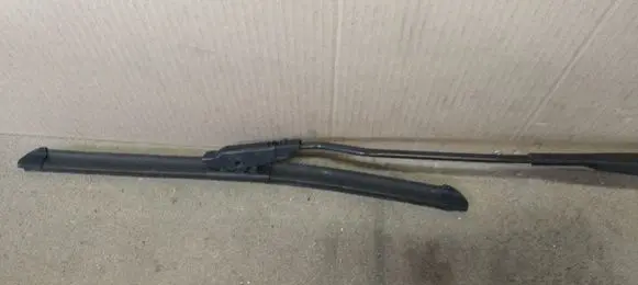Citroen DS3 Windshield/front glass wiper blade 9683828480