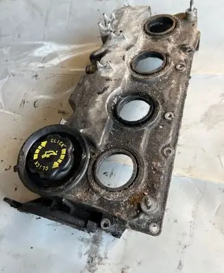 Mazda 6 Rocker cam cover 