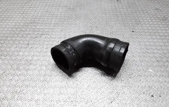 BMW 5 E39 Intercooler hose/pipe