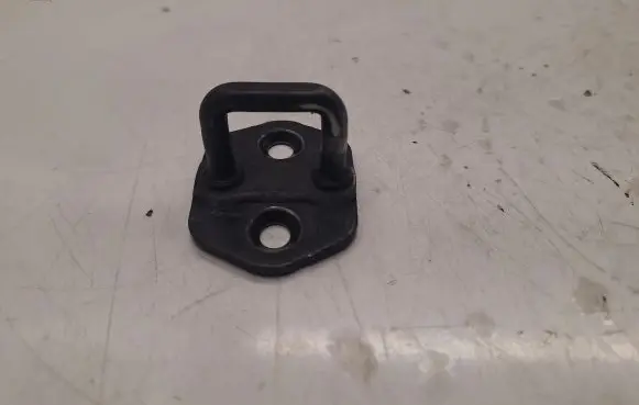 Toyota Avensis T270 Trunk lock loop 694300D020