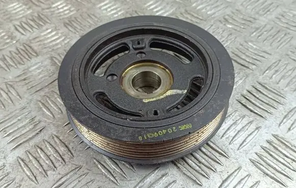 Nissan Juke I F15 Crankshaft pulley 20409018