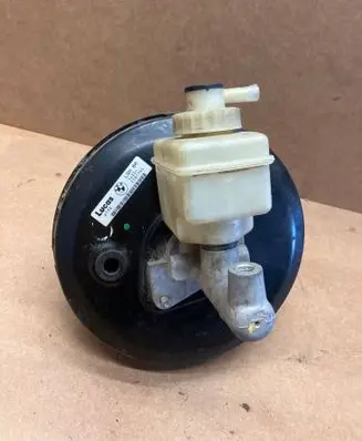 BMW 7 E38 Brake booster 1161744 LSH80 P16E