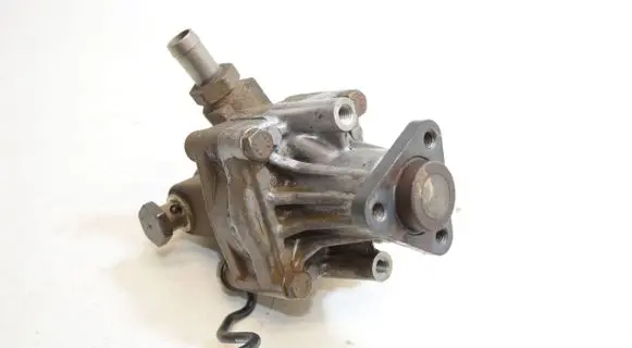 Audi A4 S4 B5 8D Power steering pump 8D0145155R