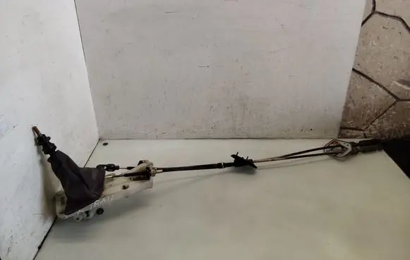 Nissan X-Trail T30 Gear shifter/selector 