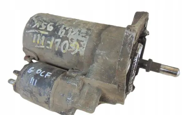 Volkswagen Golf III Starter motor