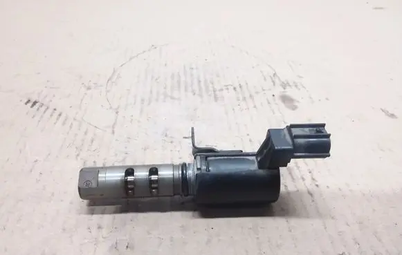 Hyundai i30 Camshaft vanos timing valve 243552B000 0860BK30