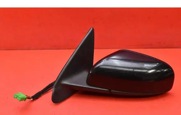 Volvo V70 Front door electric wing mirror 015846