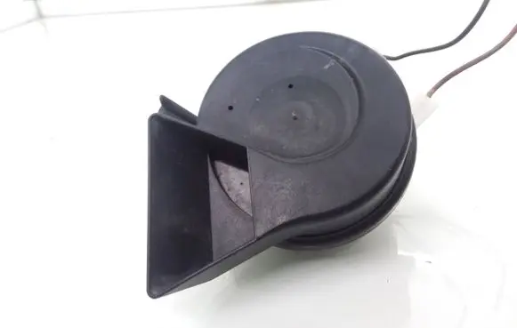 Mercedes-Benz A W168 Horn signal A28657825 000233 007728