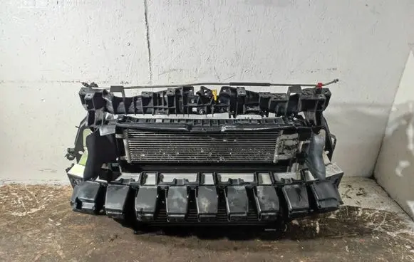 Fiat 500X Radiator support slam panel 52011163