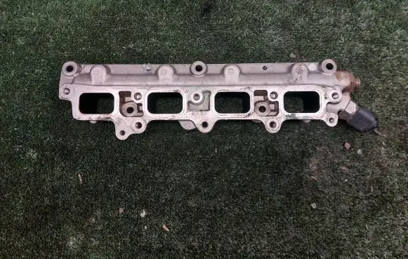 Volkswagen Golf VI Intake manifold 202AQ 202AQAH 2089874