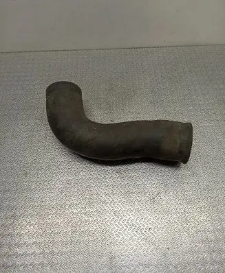 Toyota Avensis T220 Intercooler hose/pipe