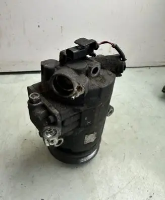 Volkswagen Polo Air conditioning (A/C) compressor (pump) 6Q0820803D