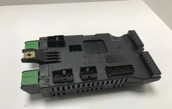 Mercedes-Benz Vito Viano W638 Fuse module 0005400650