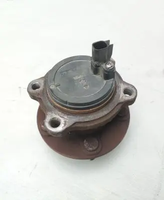 Ford Focus Rear wheel hub