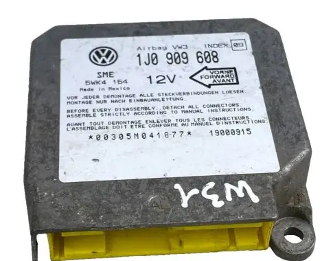 Volkswagen Golf III Airbag control unit/module 1J0909608