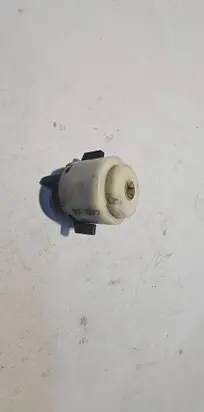 Audi A4 S4 B5 8D Ignition lock contact 4B0905849