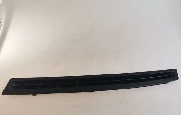Mercedes-Benz Sprinter W906 Dashboard air vent grill cover trim A9068310060