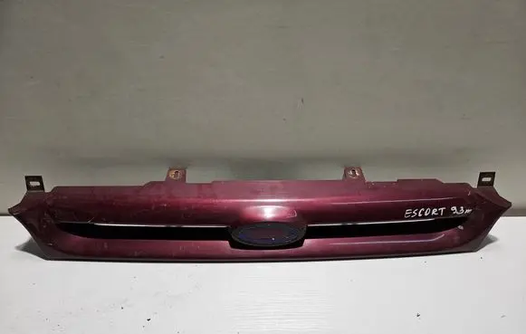 Ford Escort Front grill 91AG8A133GBW