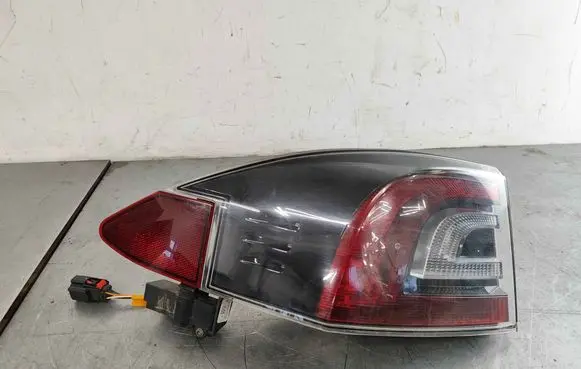 Tesla Model S Rear/tail lights 600592000H