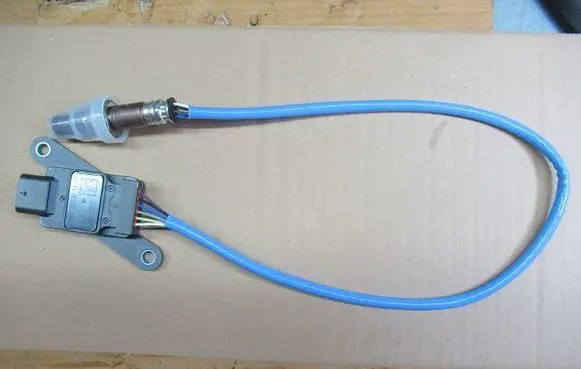 Mercedes-Benz X-class W470 Lambda probe sensor A0009054714