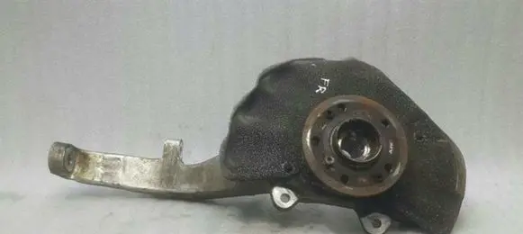 Mercedes-Benz ML W166 Front wheel hub spindle knuckle A1663301020