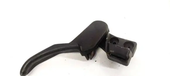 Volkswagen PASSAT B5.5 Engine bonnet (hood) release handle 3B1823533