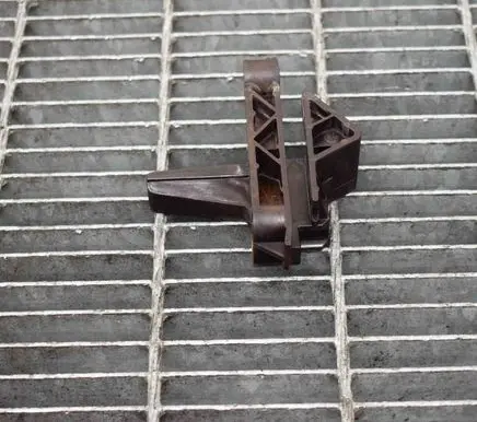 BMW X3 E83 Slide rail for timing chain 1722651
