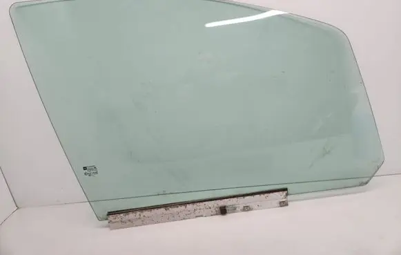Opel Zafira B Front door window glass four-door AS2M3240DOT682 E000199 43R001582