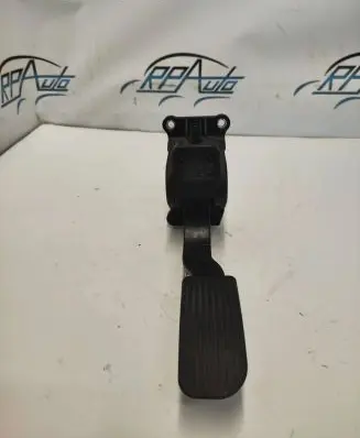 Mercedes-Benz Sprinter W906 Accelerator throttle pedal A9063000304 60626A0362 0280755025