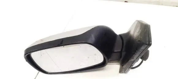 Toyota Corolla E120 E130 Front door electric wing mirror E11015440