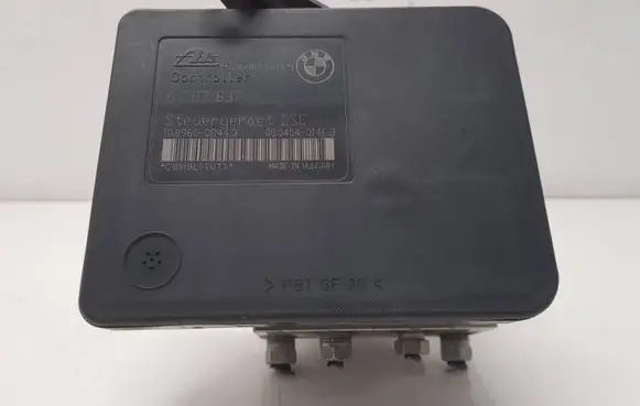 BMW 1 E81 E87 ABS Pump 6787837 10020600843 3451679152101