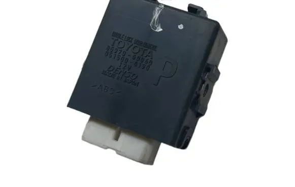 Toyota Land Cruiser (J150) Door control unit/module 8597060060 0515004190