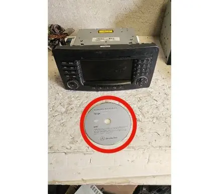 Mercedes-Benz ML W164 Navigation maps CD/DVD A1698278759 A1648705489