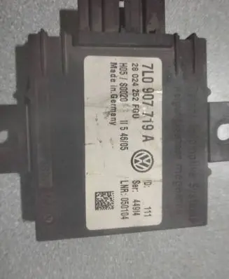 Volkswagen Phaeton Alarm control unit/module 7L0907719A 28024252FGU