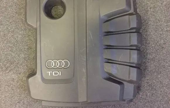 Audi Q5 SQ5 Engine cover (trim) 80A103925A