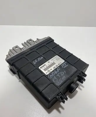 Volkswagen Golf III Engine control unit/module 028906021Q 0281001241