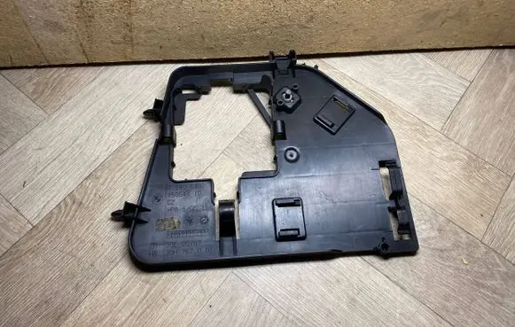 BMW 5 F10 F11 Other engine bay part 7590620 12907590620