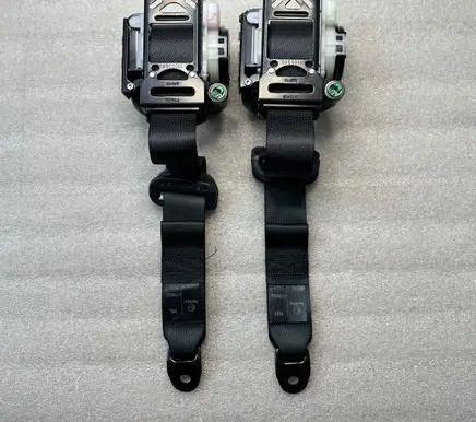 Toyota Aygo X Set of seat belts 733700H031 733600H031