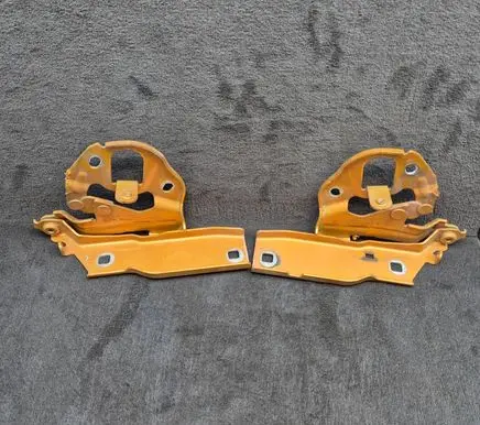 Audi Q8 Engine bonnet/hood hinges 4M8823302B 4M8823301B