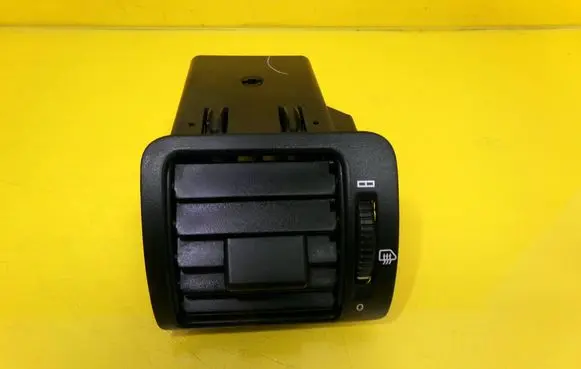 Mercedes-Benz ML W163 Dashboard side air vent grill/cover trim A1638300154