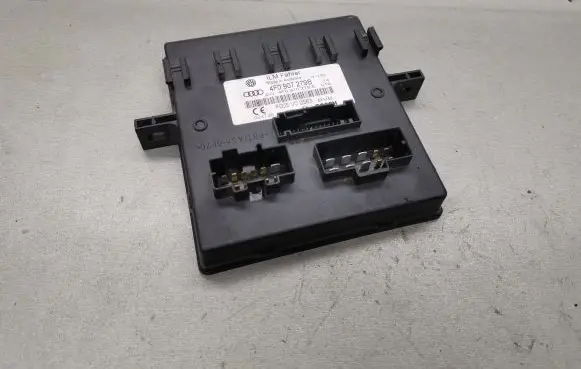 Audi A6 S6 C6 4F Comfort/convenience module 4F0907279B 4F0910279E F005V00563