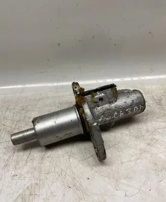 Audi A6 S6 C6 4F Master brake cylinder