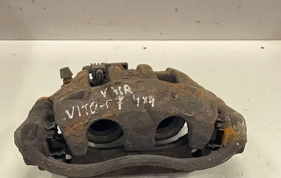 Mercedes-Benz Vito Viano W639 Front brake caliper