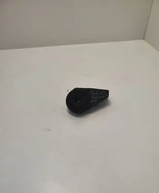 Radiator support slam panel bracket