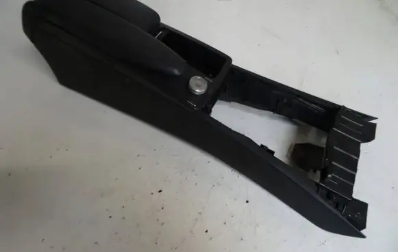 Mercedes-Benz C W204 Armrest 