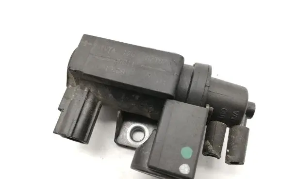 Toyota RAV 4 (XA30) Turbo solenoid valve 258190R011