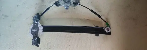 SsangYong Korando Front door window regulator with motor 98811CZ020 82000CZ010