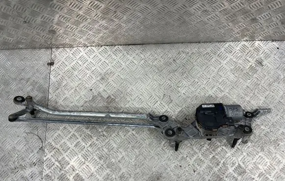 Porsche Cayenne (92A) Front wiper linkage and motor 7P0955119